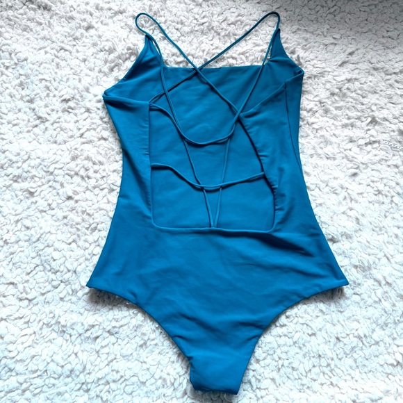 Mikoh One piece in blue - Picture 2 of 4